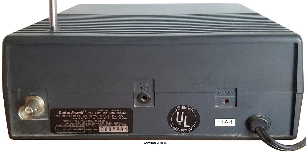 A rear picture of RadioShack Pro-2039 (20-462)