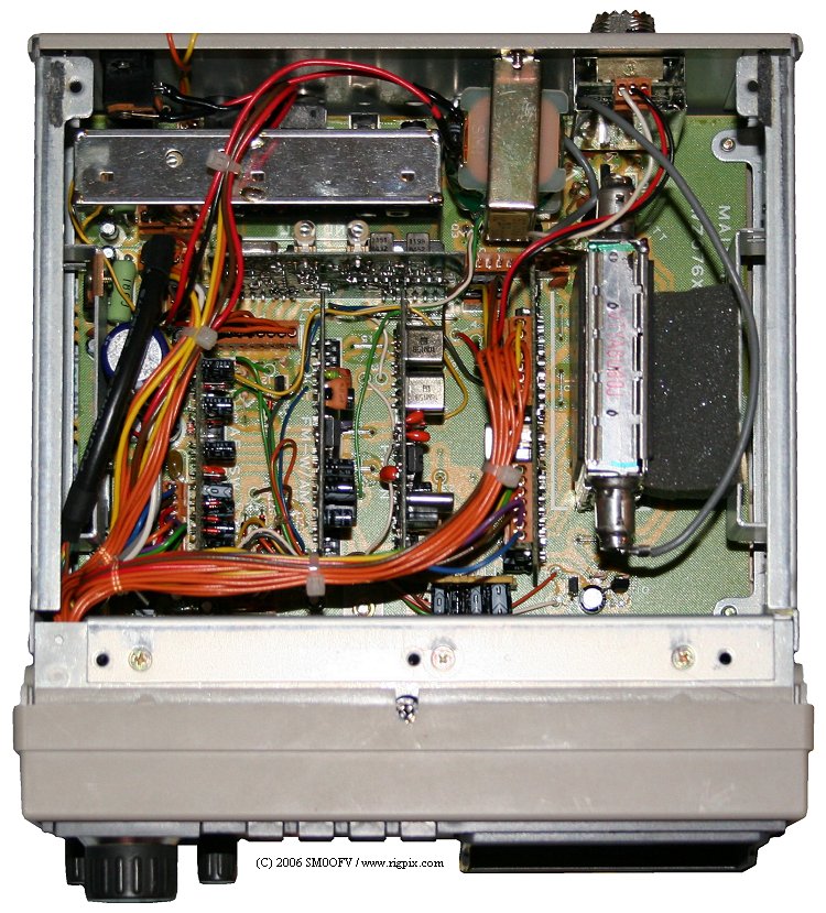 An inside bottom picture of Standard AX-700