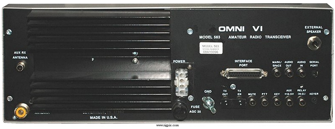 A rear picture of Ten-Tec Omni VI (563)