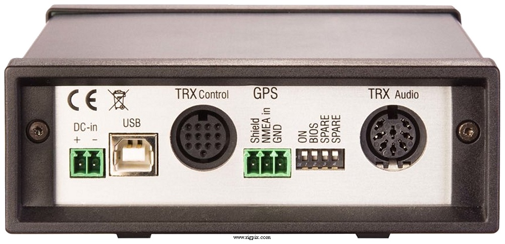 A rear picture of SCS DR-7400 (P4dragon)