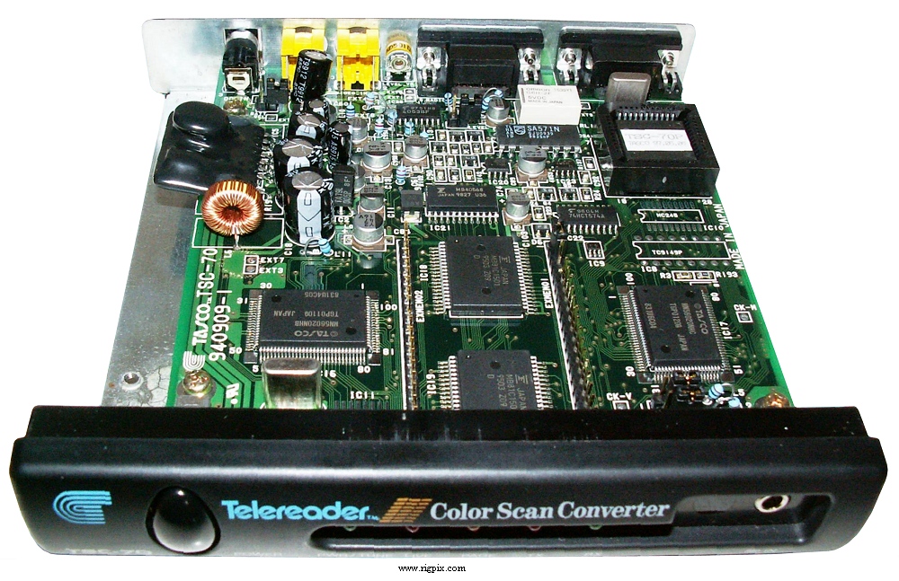 An inside picture of Telereader TSC-70 (By Tasco)