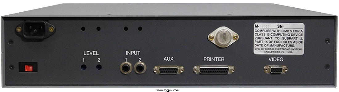 A rear picture of Universal M-8000