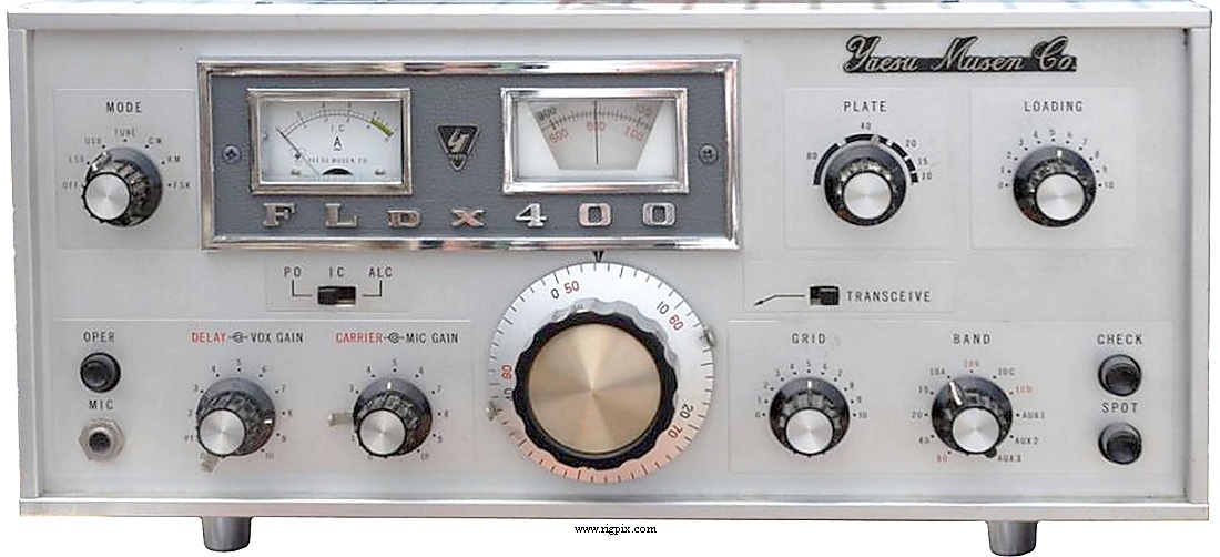 A picture of Yaesu FLdx-400