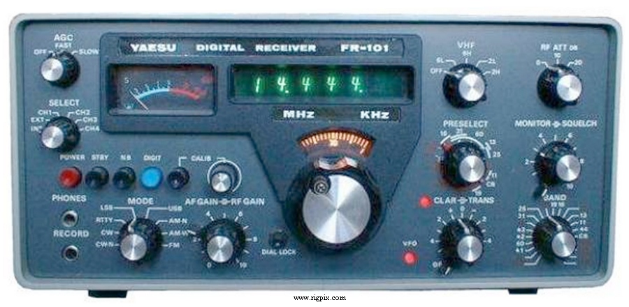 RigPix Database - Yaesu - FR-101 Digital 