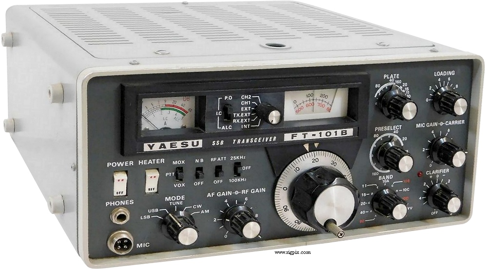 A picture of Yaesu FT-101B