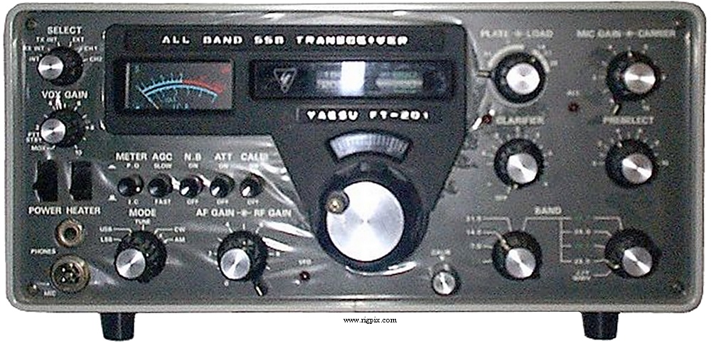 A picture of Yaesu FT-201