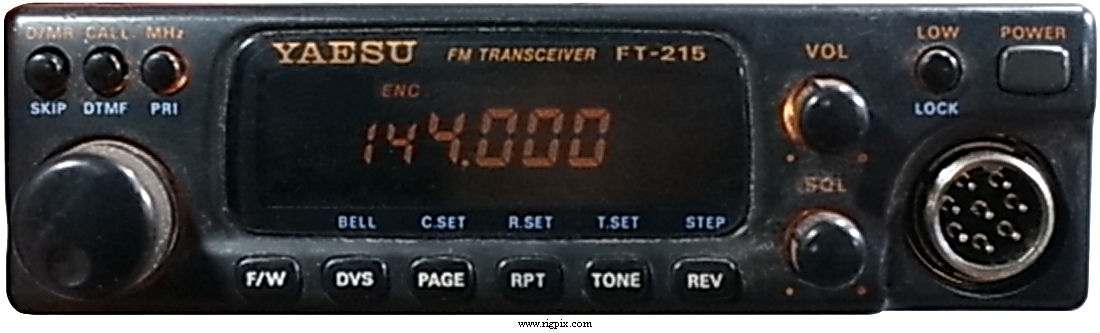 A picture of Yaesu FT-215