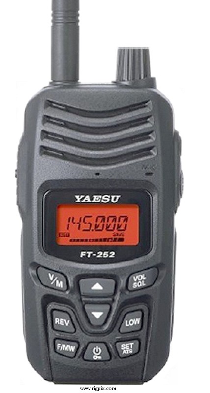 A picture of Yaesu FT-252