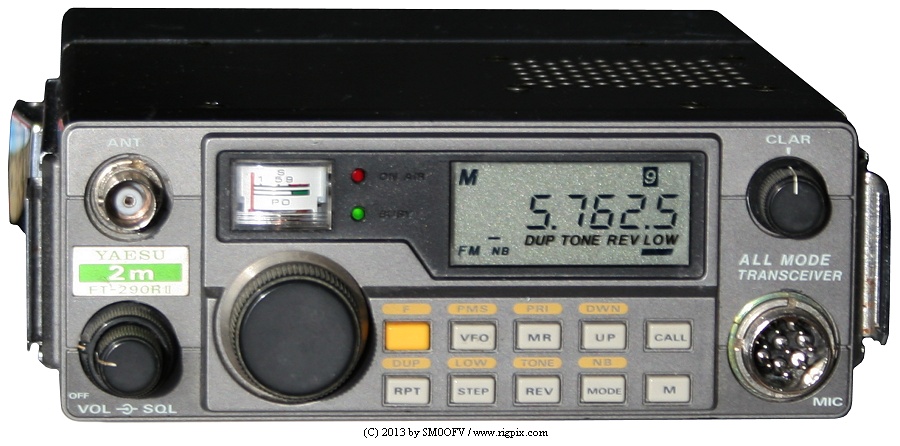 A picture of Yaesu FT-290R II