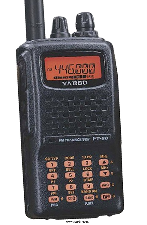 A picture of Yaesu FT-60R