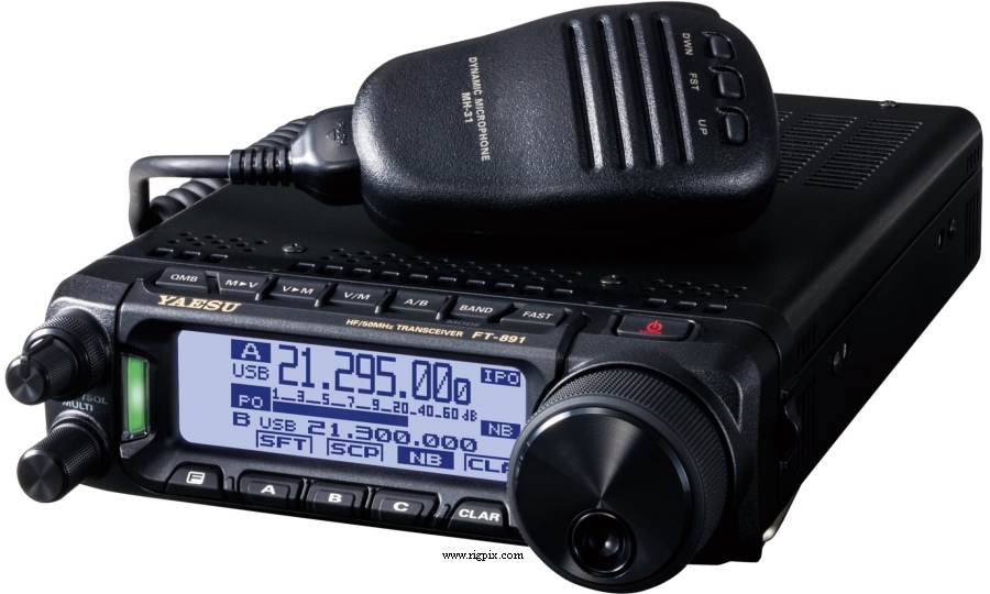 A picture of Yaesu FT-891