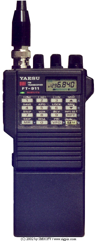 A picture of Yaesu FT-911
