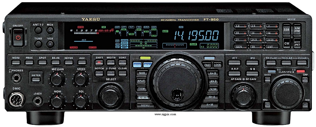 A picture of Yaesu FT-950